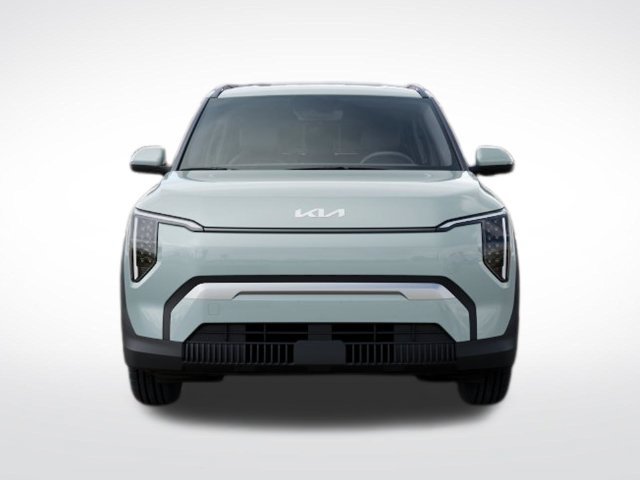 New 2027 Kia EV3 Wind FWD image 2