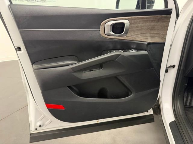 Used 2022 Kia Sorento S image 30