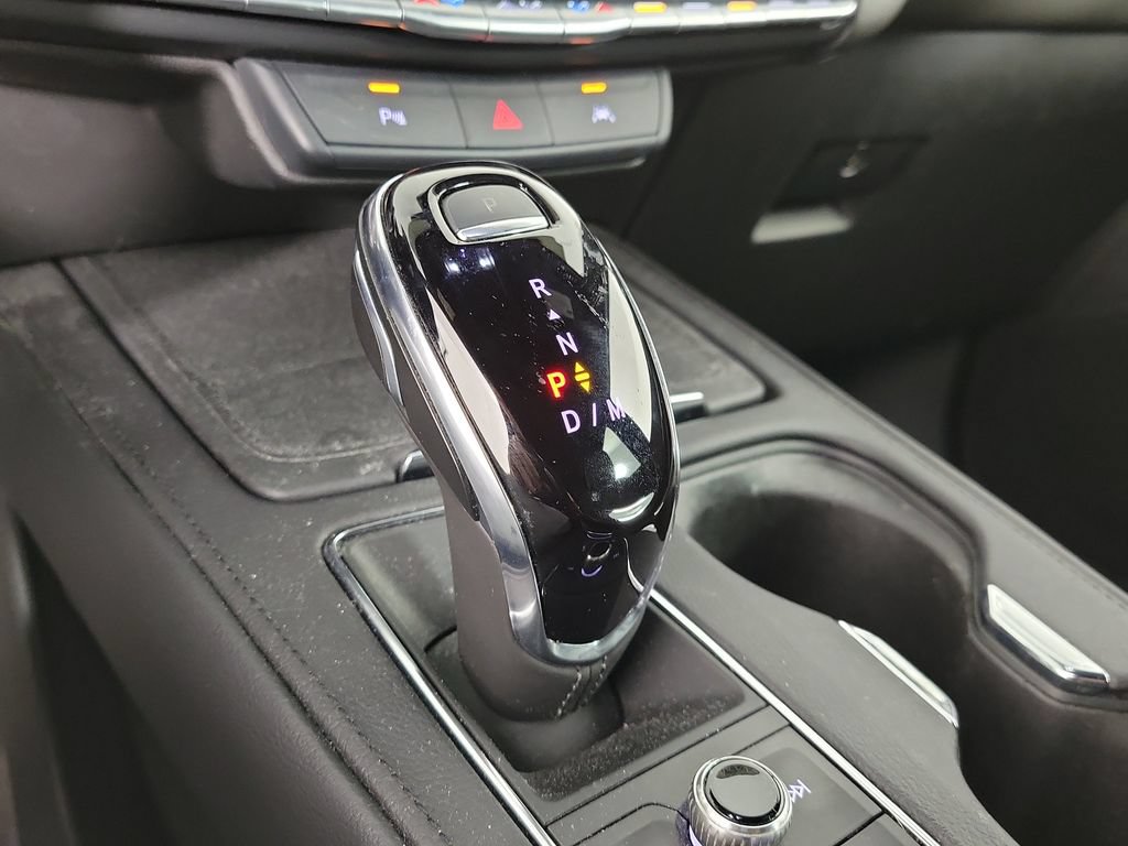 Used 2023 Cadillac XT4 Sport FWD image 28
