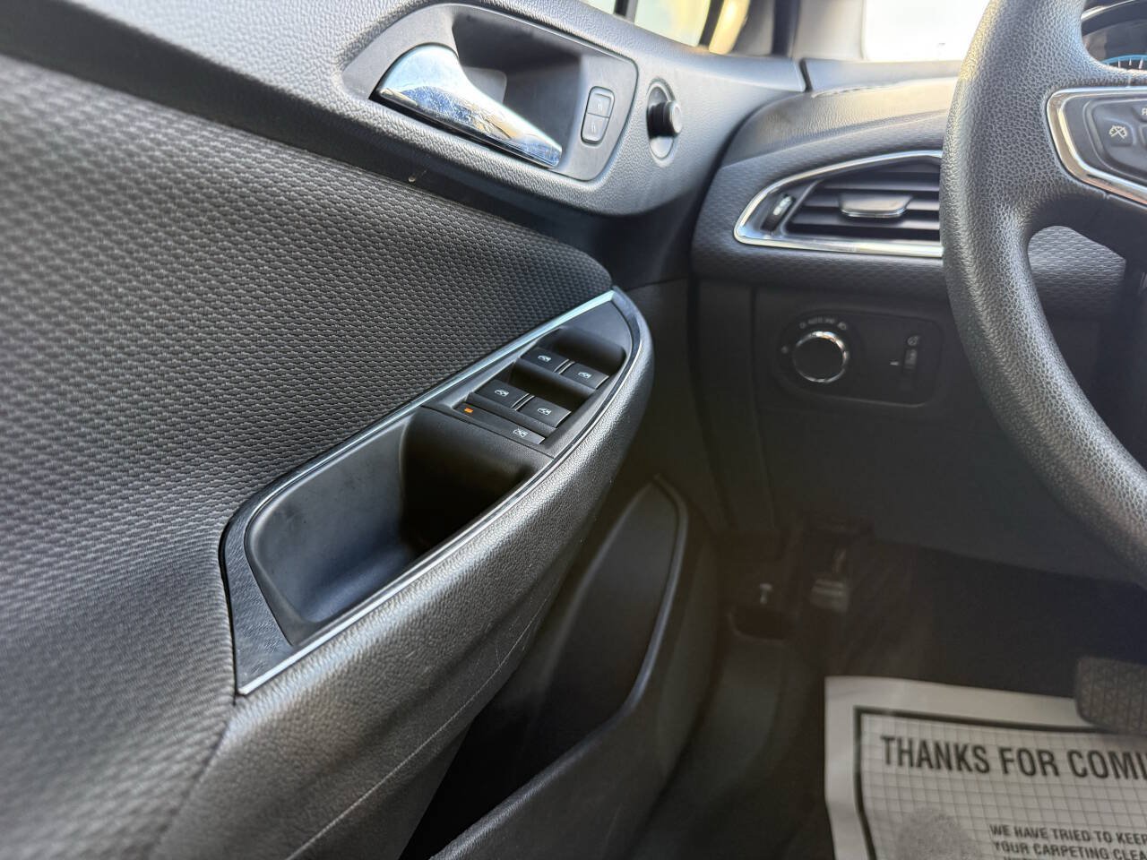 Used 2018 Chevrolet Cruze LT w/ Convenience Package FWD image 29