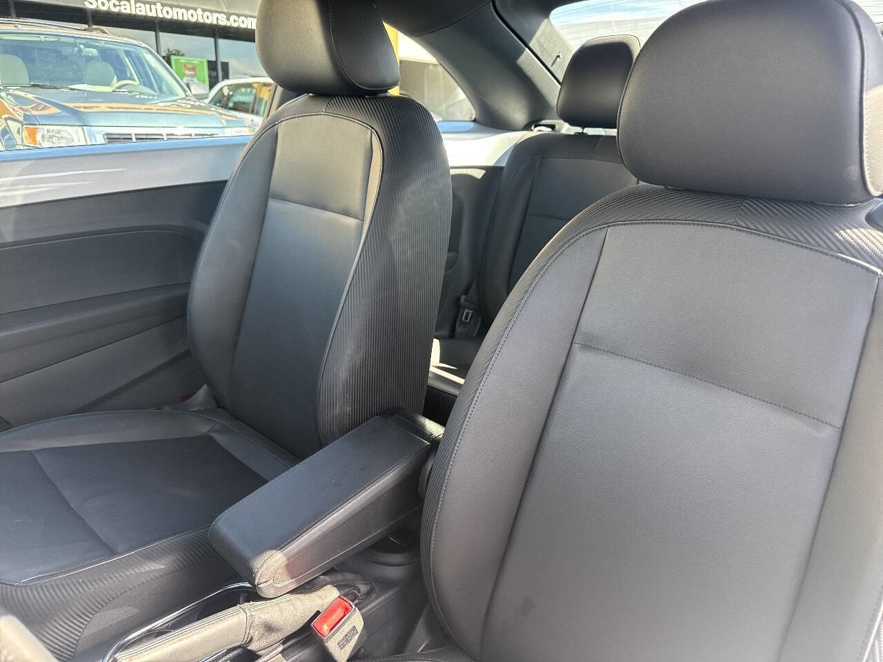 Used 2013 Volkswagen Beetle 2.5 image 15