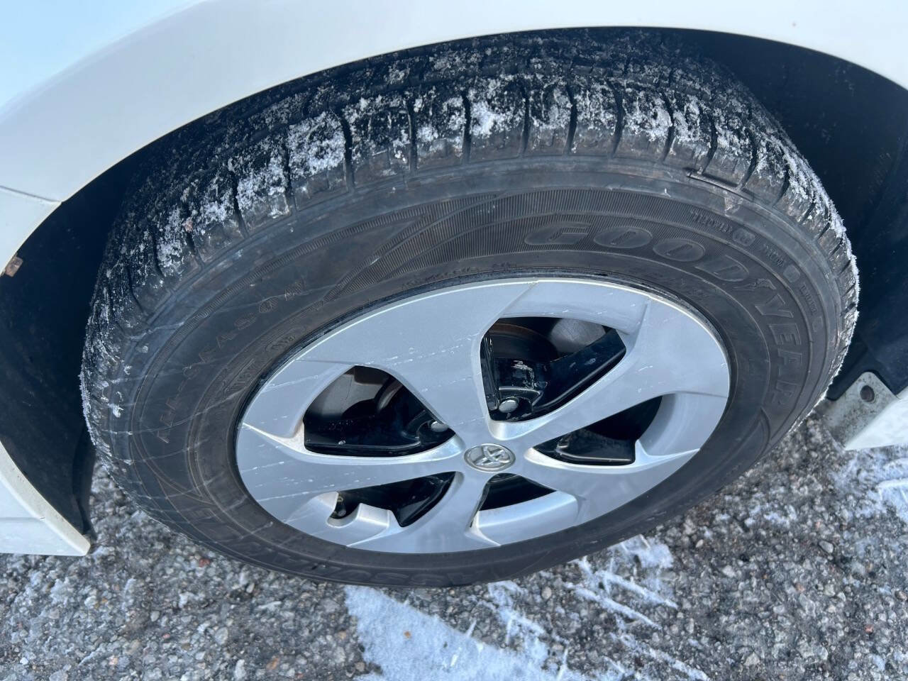 Used 2013 Toyota Prius Two image 10