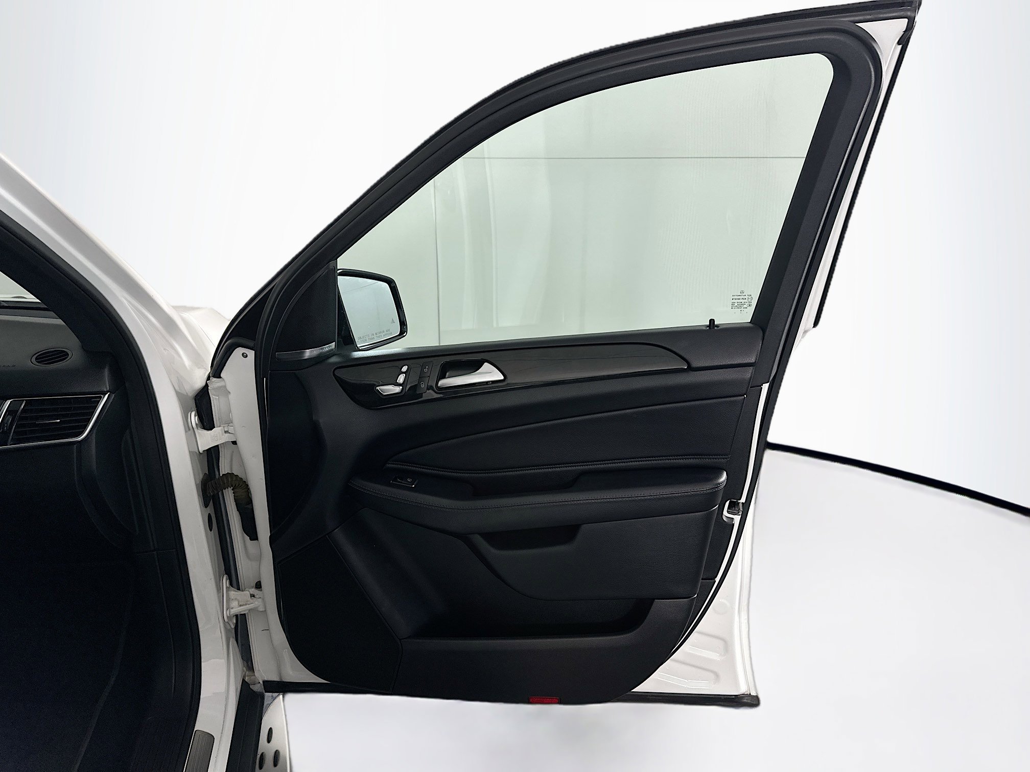 Used 2018 Mercedes-Benz GLE 350 image 34