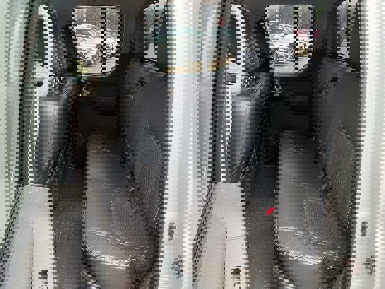 Used 2016 Nissan Frontier PRO-4X w/ Pro-4x Luxury Package image 14