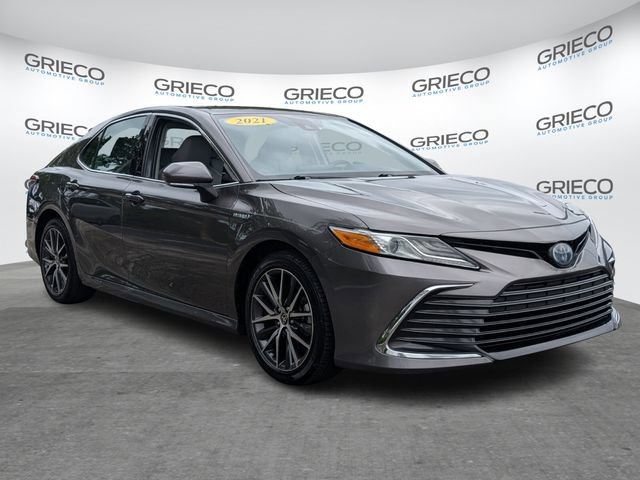 Used 2021 Toyota Camry XLE