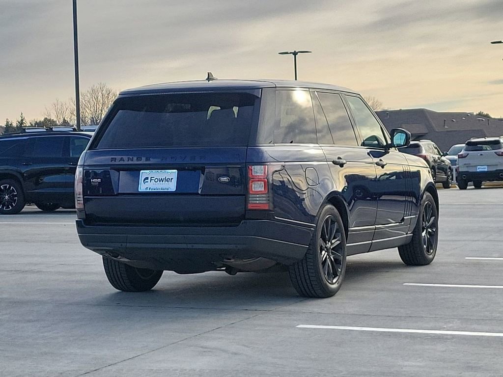 Used 2016 Land Rover Range Rover HSE image 8