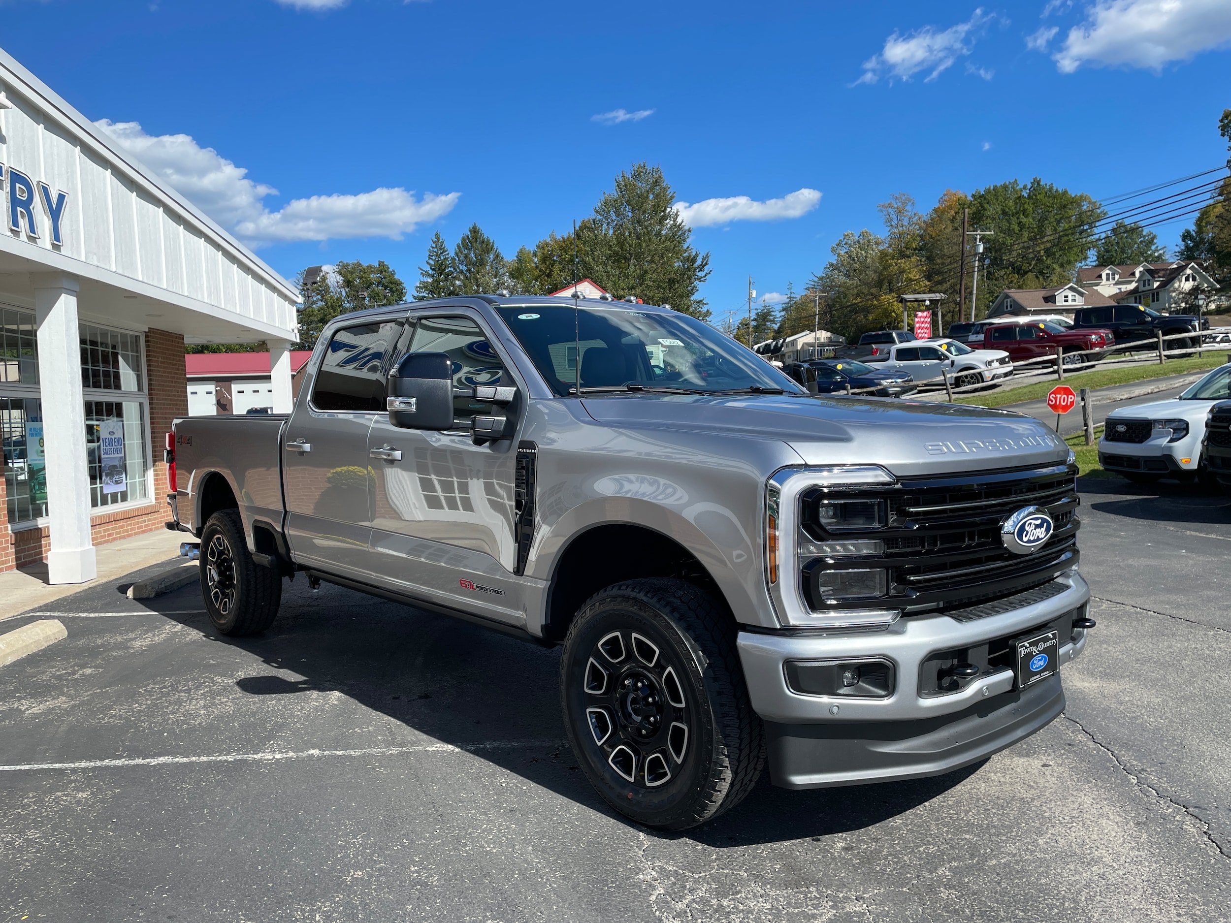 New 2027 Ford F250 Platinum AWD/4WD image 4