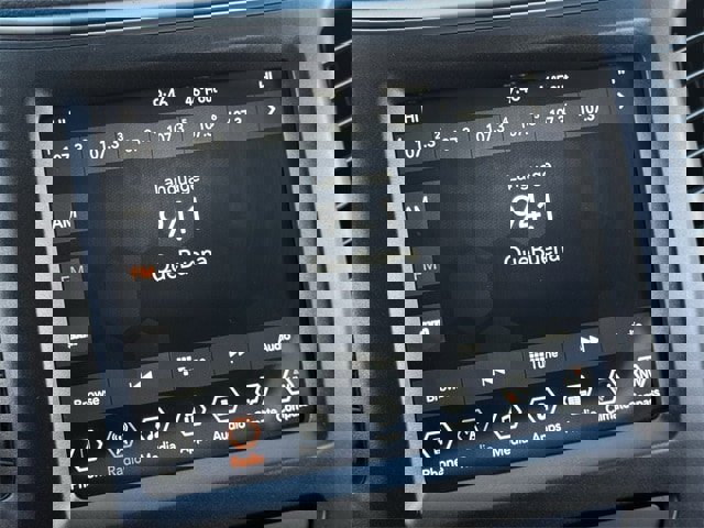 Used 2020 Jeep Cherokee Trailhawk w/ Comfort/Convenience Group image 19