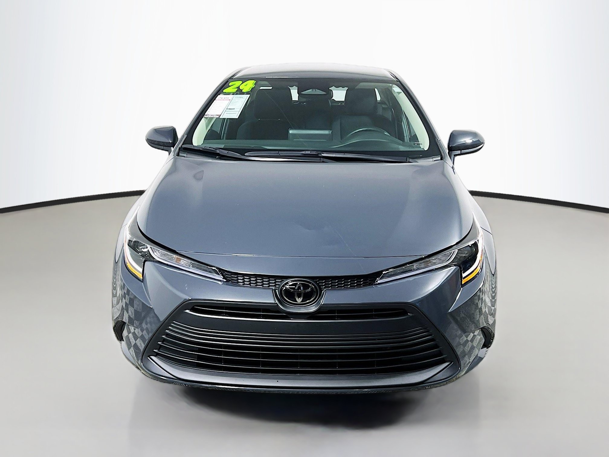 Used 2024 Toyota Corolla LE FWD image 11