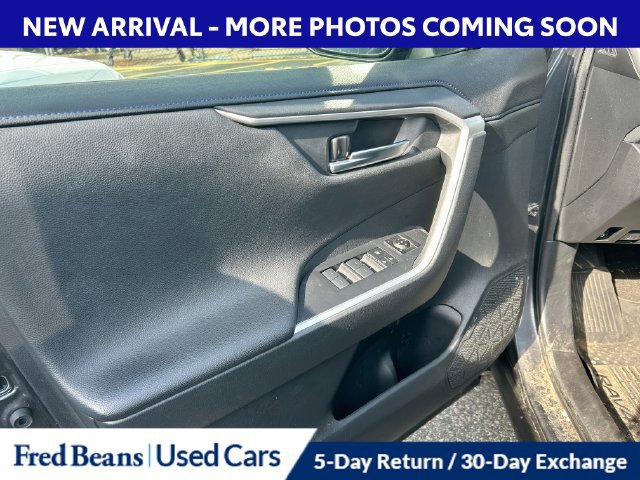 Used 2022 Toyota RAV4 XSE w/ XSE Grade Weather Package AWD/4WD image 7