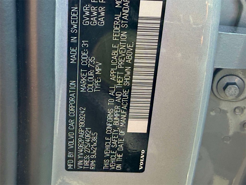 Used 2023 Volvo XC90 B6 Ultimate w/ Protection Package Premier image 34