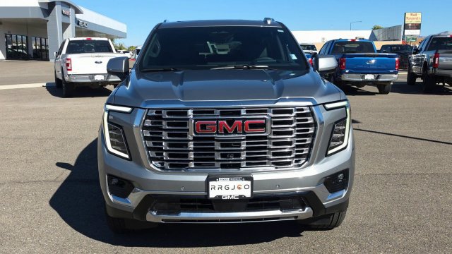 New 2027 GMC Yukon XL Denali w/ Denali Reserve Package AWD/4WD image 3