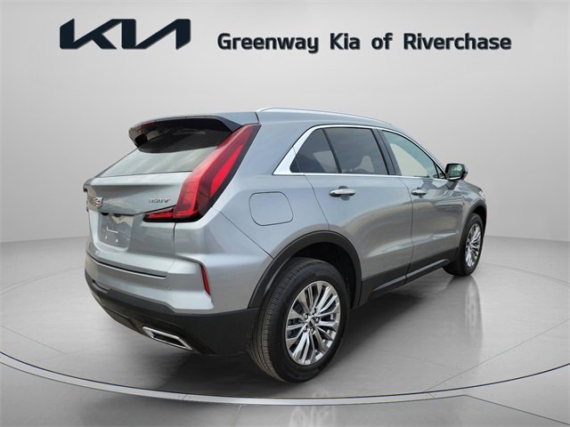 Used 2025 Cadillac XT4 Premium Luxury image 6