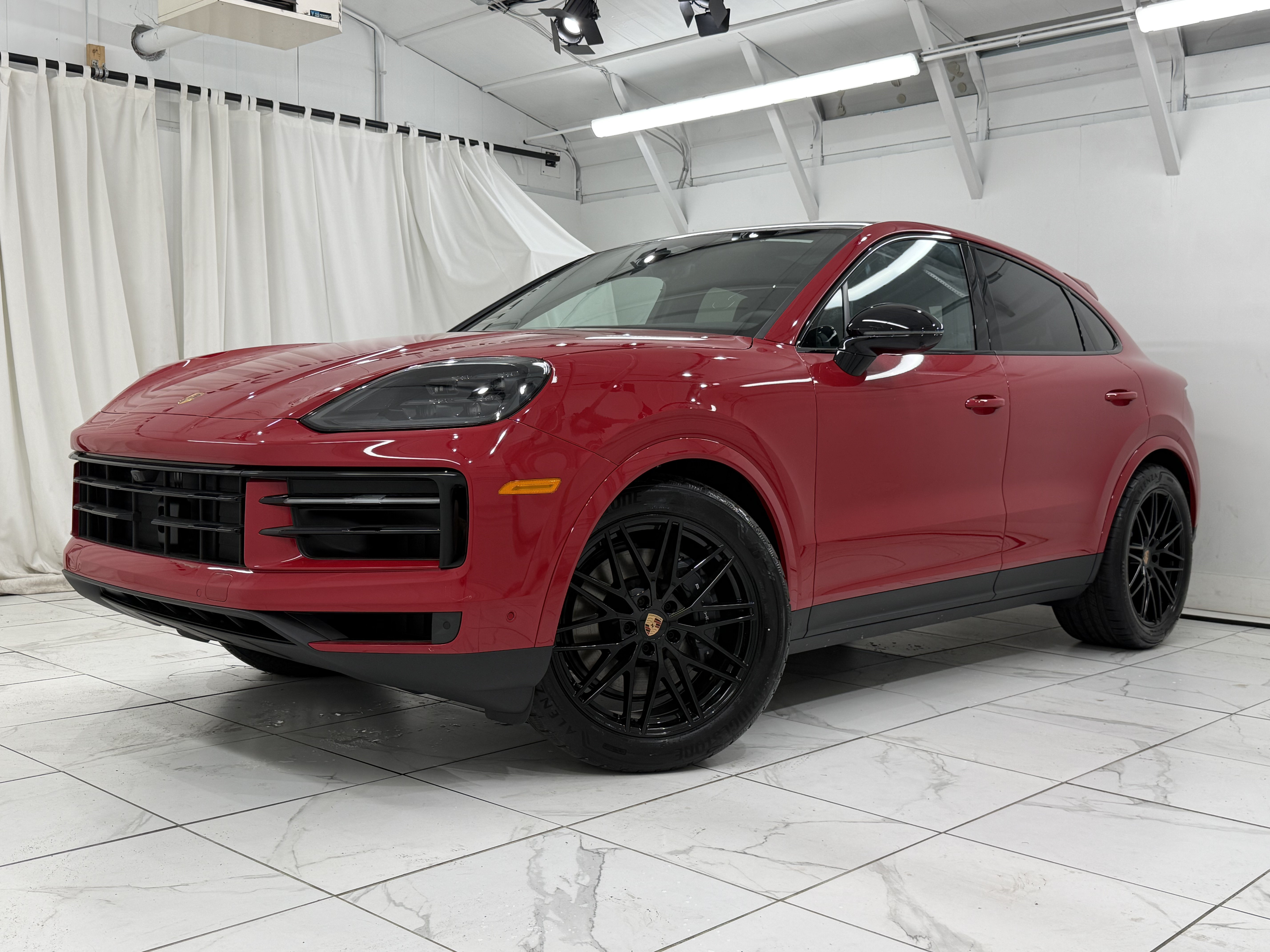 New 2026 Porsche Cayenne Coupe AWD/4WD image 6