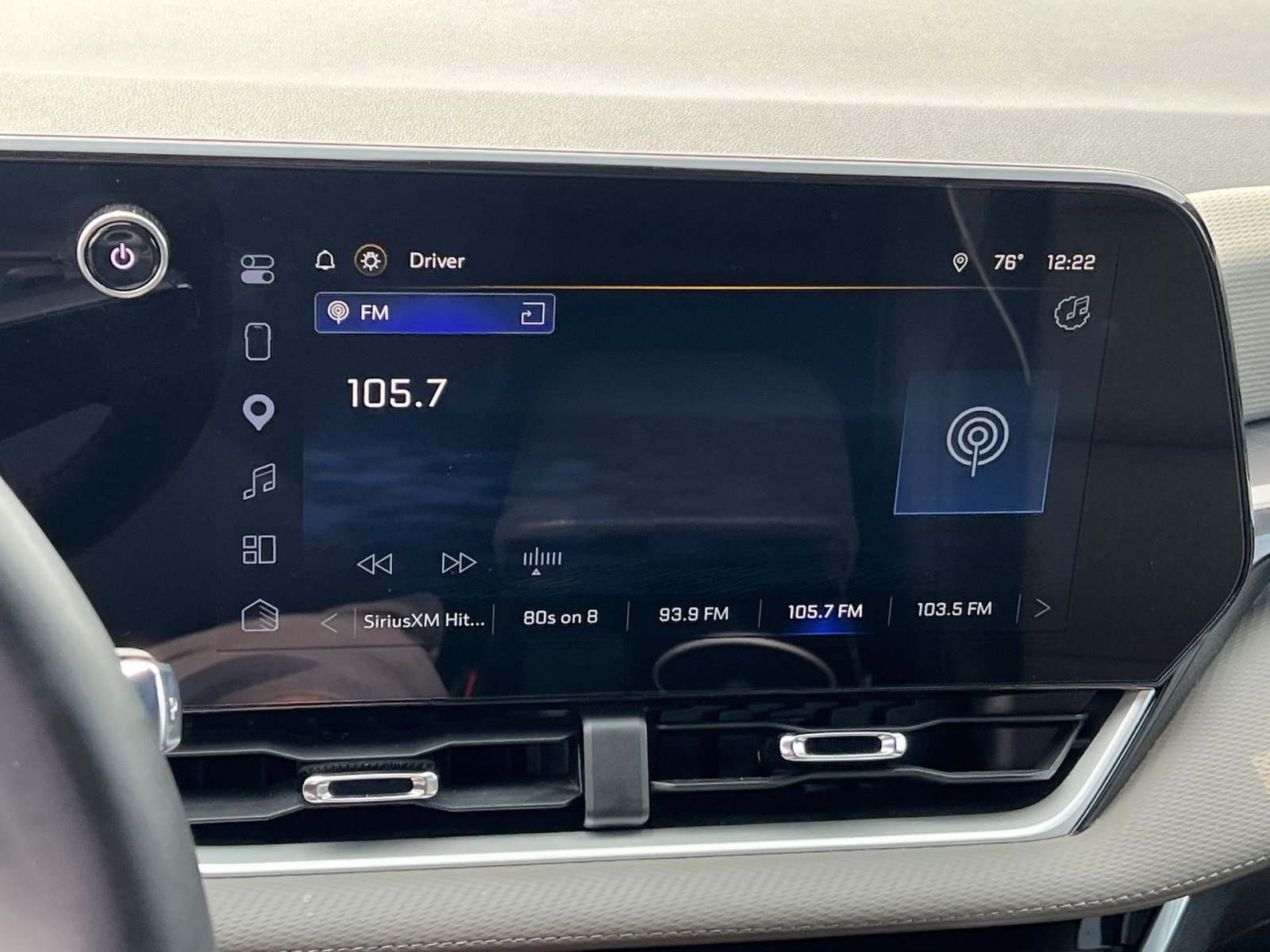 Used 2025 Chevrolet Equinox LT w/ Convenience Package II FWD image 26