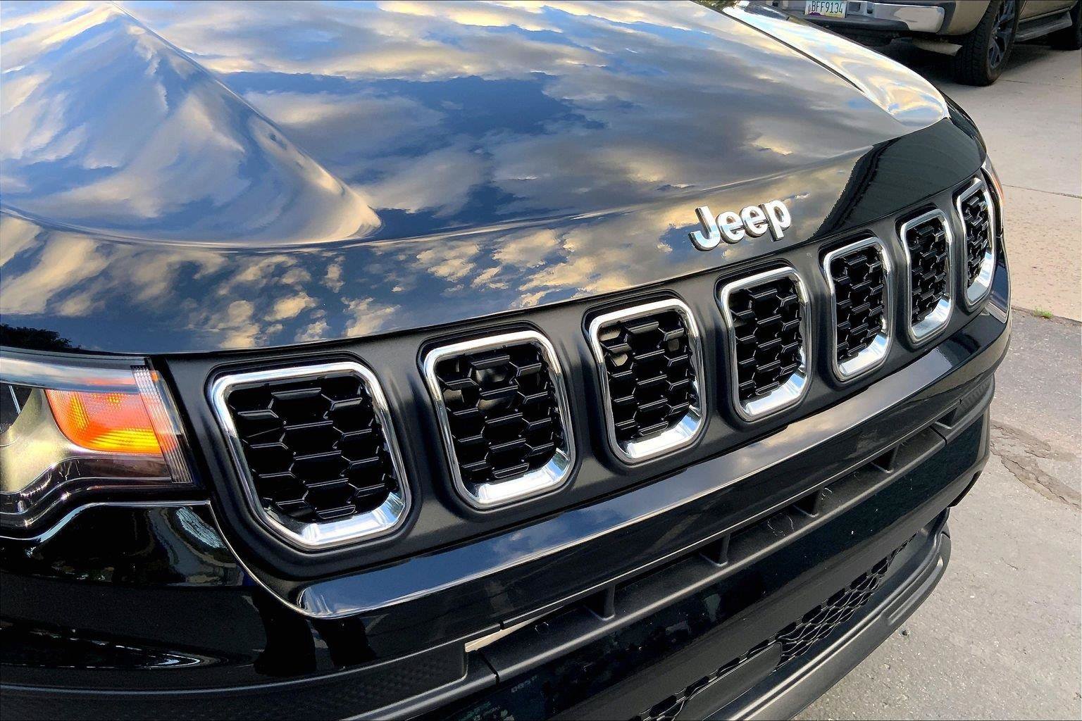 Certified 2025 Jeep Compass Sport AWD/4WD image 30