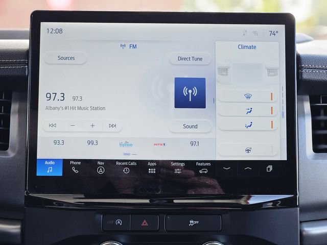 Used 2024 Ford Expedition XLT image 23