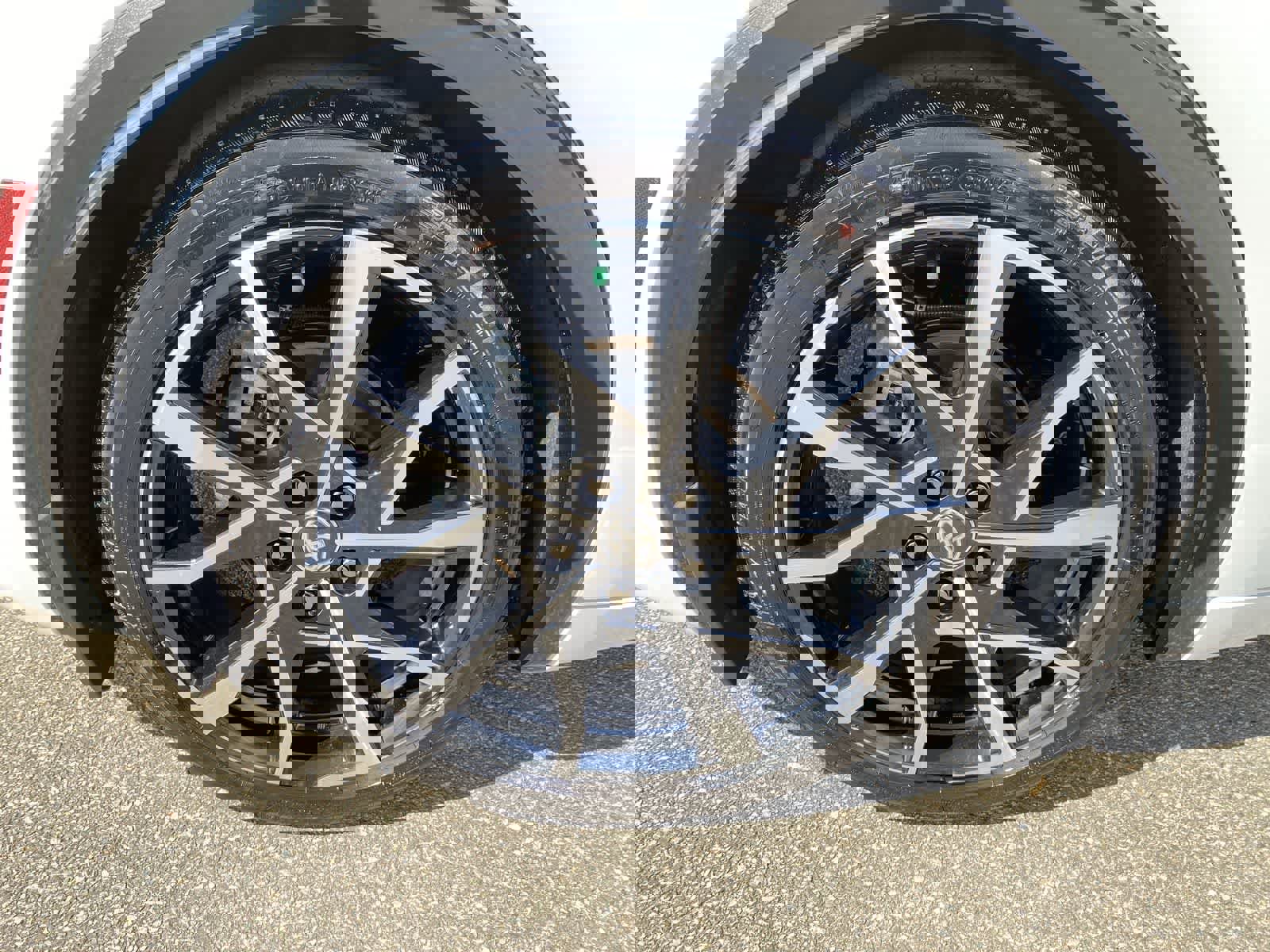 Used 2026 Toyota Prius Plug-In Hybrid image 16