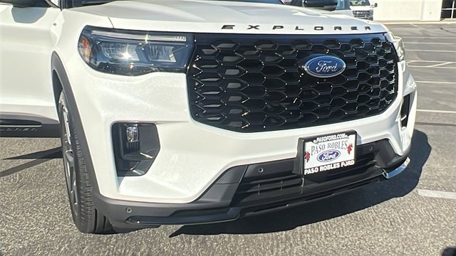 New 2025 Ford Explorer ST-Line w/ Premium Package image 10