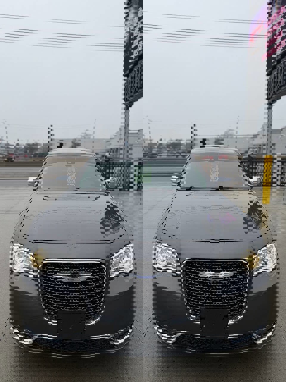 Used 2018 Chrysler 300 Limited w/ Safetytec Plus Group image 21