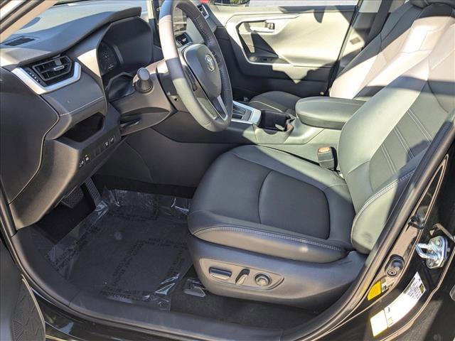 Used 2025 Toyota RAV4 Limited image 11