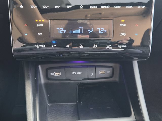 Used 2024 Hyundai Tucson SEL w/ Convenience Package FWD image 13