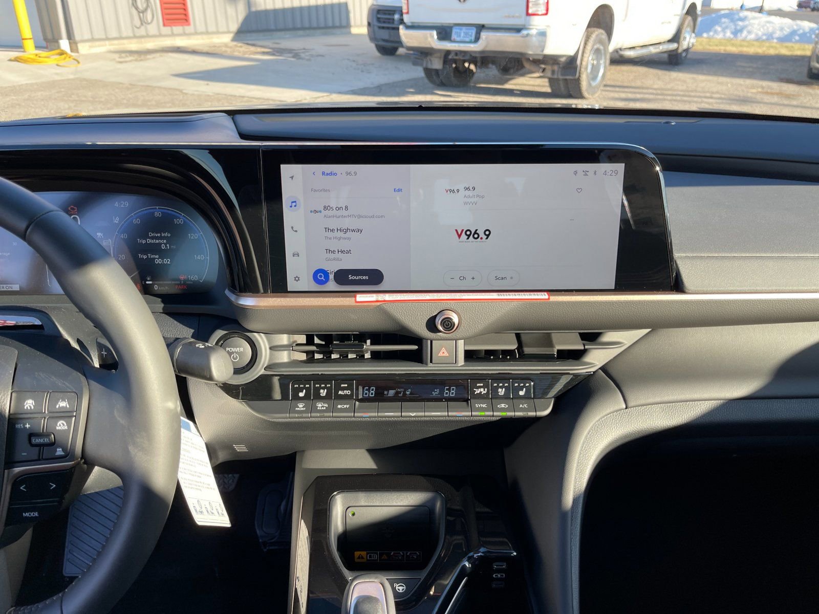 New 2026 Toyota Crown Platinum image 19