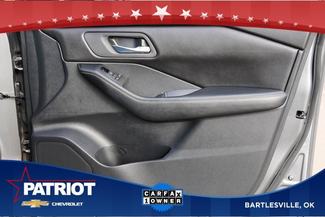 Used 2024 Nissan Rogue SV image 14