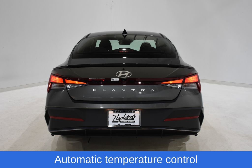 New 2026 Hyundai Elantra Sport image 5