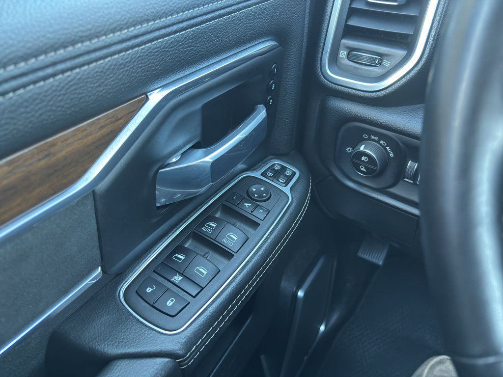 Used 2024 RAM 2500 Laramie w/ Safety Group AWD/4WD image 30