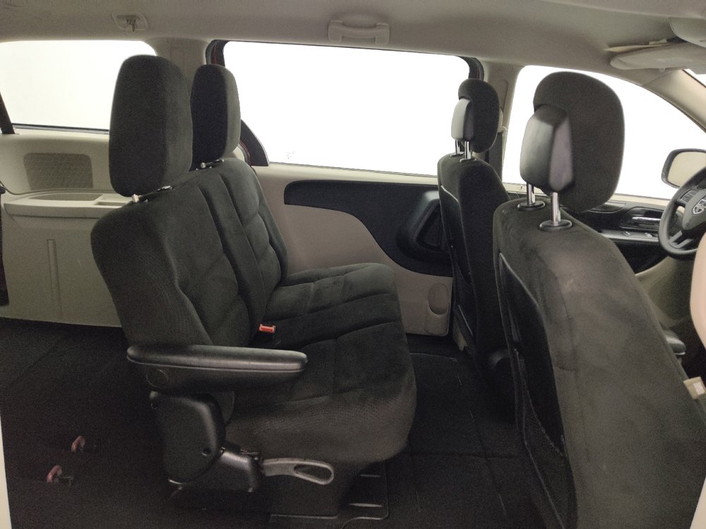 Used 2015 Dodge Grand Caravan American Value Package image 19