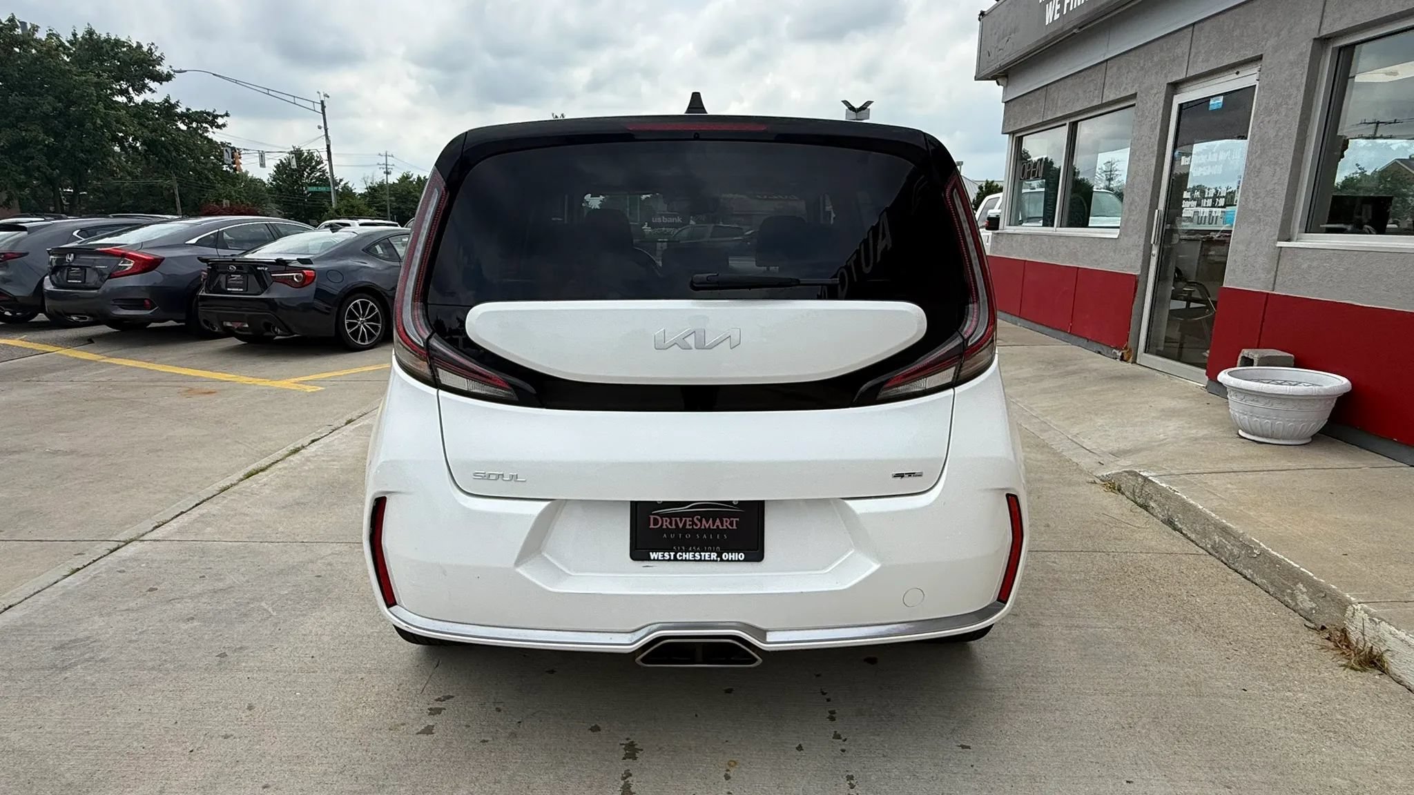 Used 2023 Kia Soul GT-Line w/ GT-Line Technology Package FWD image 8