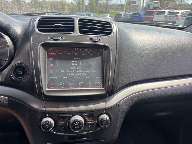 Used 2015 Dodge Journey Crossroad w/ Flexible Seating Group image 14