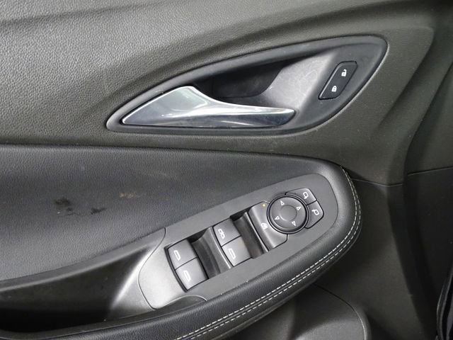 Used 2021 Buick Encore GX Select w/ Experience Buick Package image 13