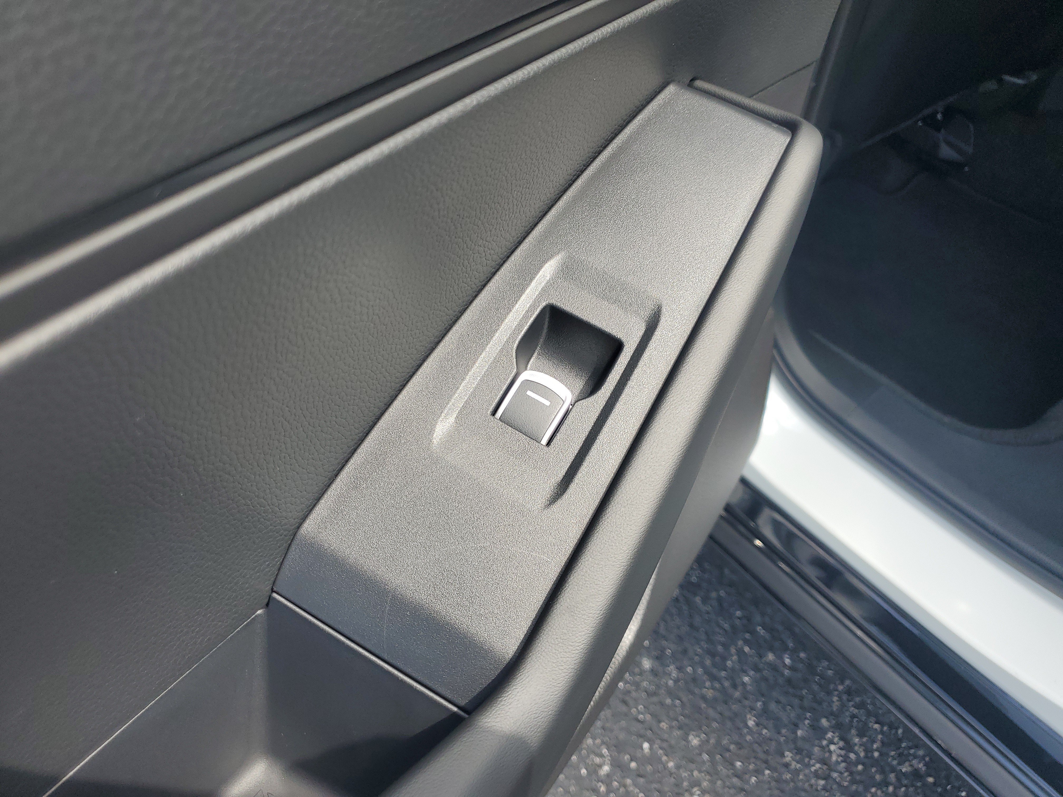 Used 2024 Honda Accord EX-L image 16