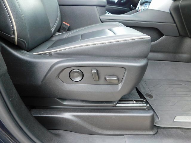 Used 2023 GMC Yukon SLT w/ SLT Luxury Package image 20