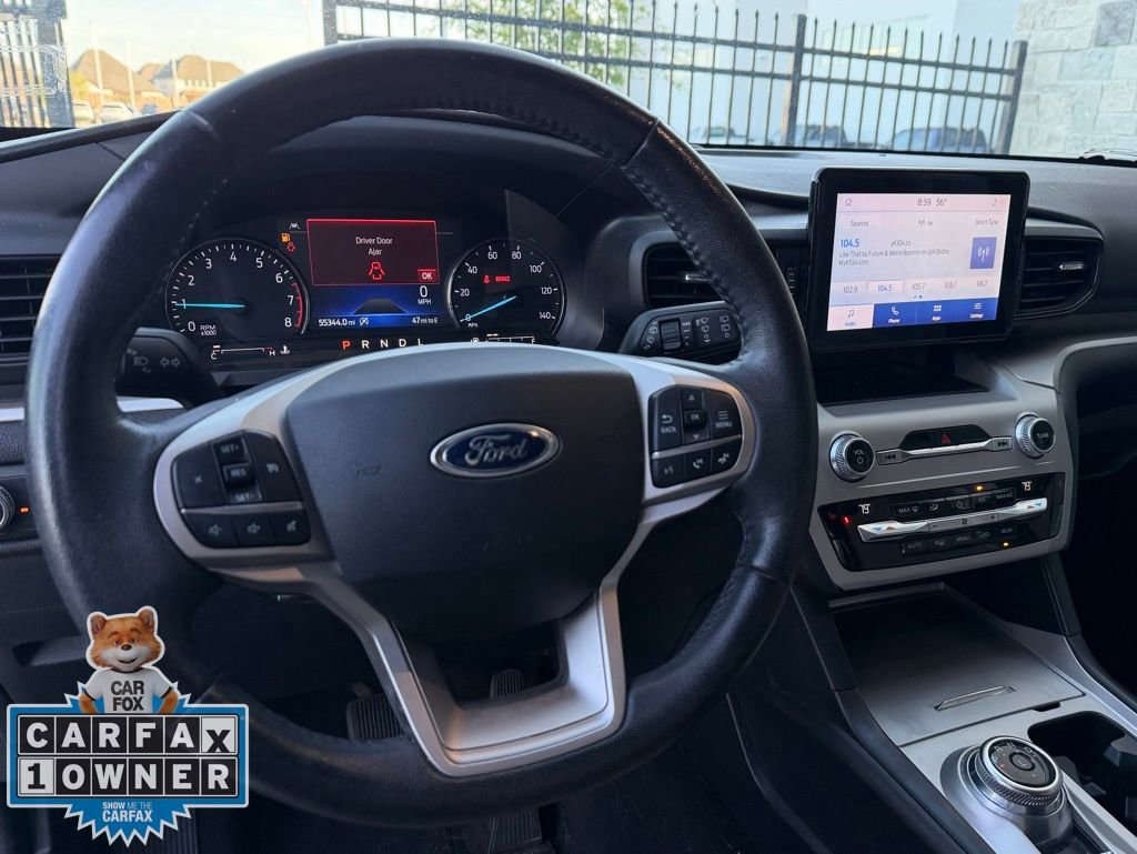 Used 2021 Ford Explorer XLT image 11