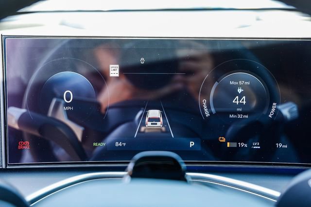 New 2026 Hyundai Ioniq 9 Limited image 27