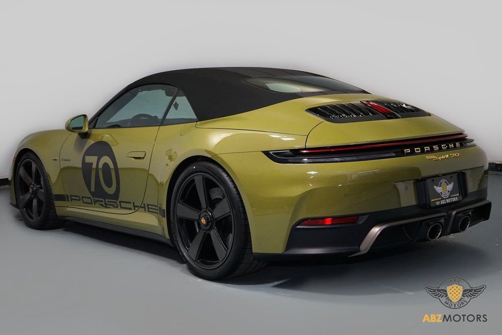 Used 2026 Porsche 911 GTS image 7