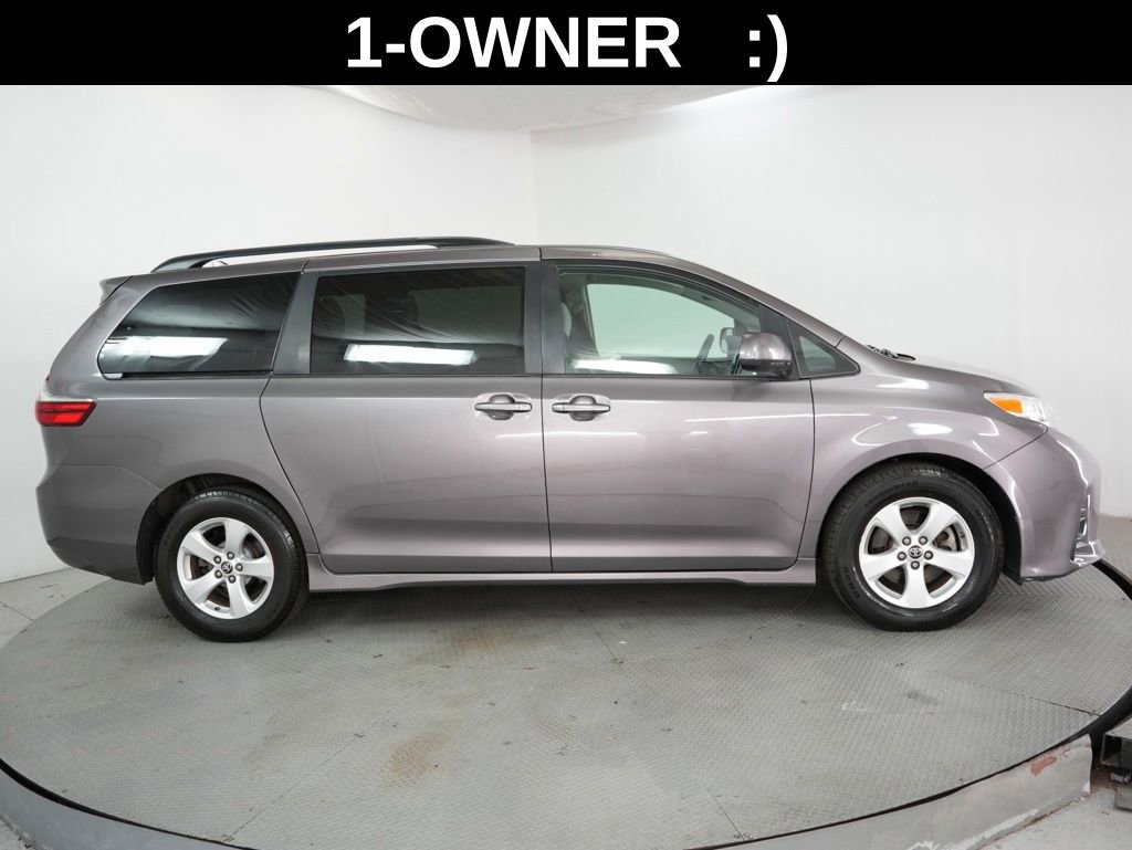 Used 2020 Toyota Sienna LE FWD image 5