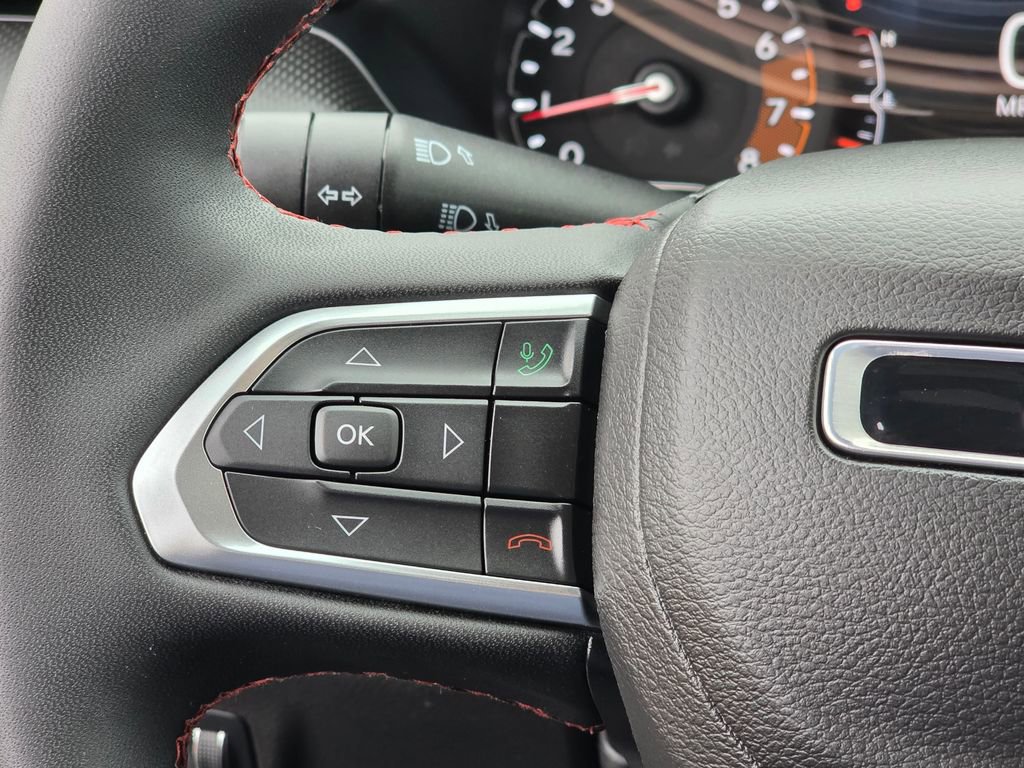 Used 2023 Jeep Compass Trailhawk w/ Trailhawk Convenience Group image 18