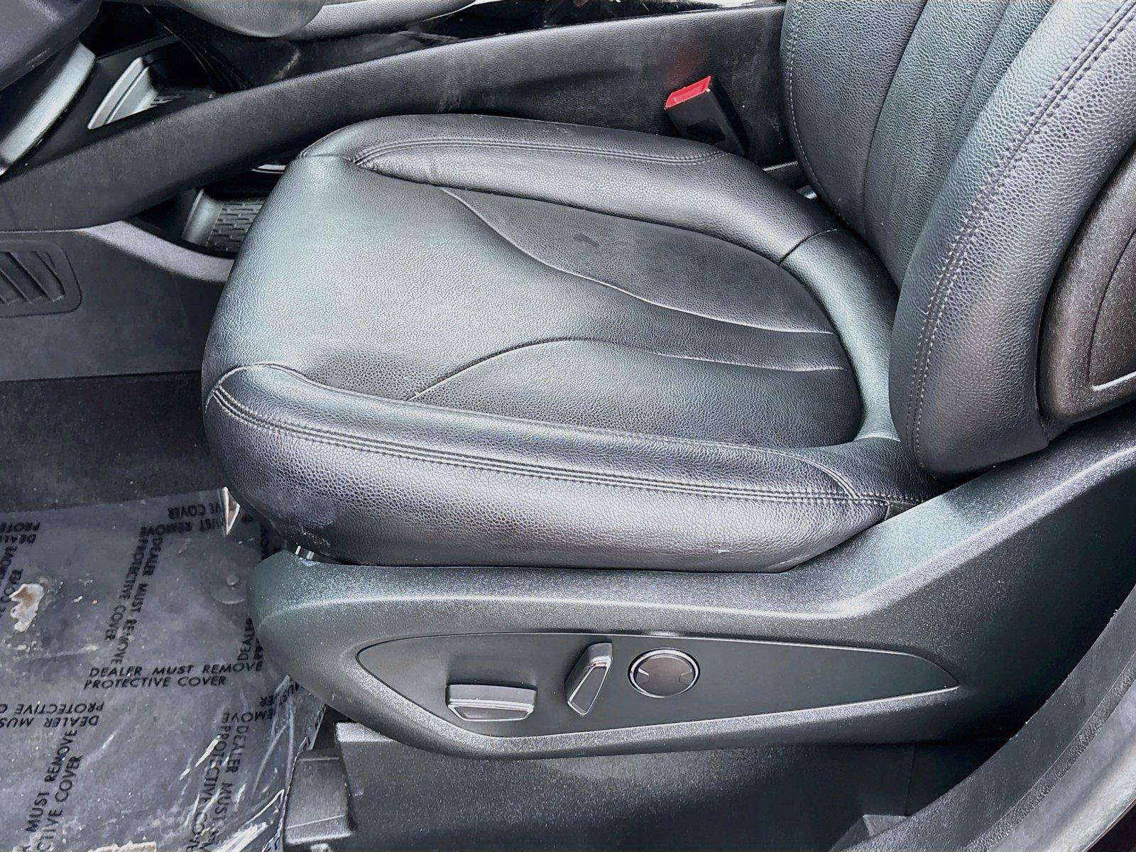 Used 2022 Lincoln Nautilus FWD image 18