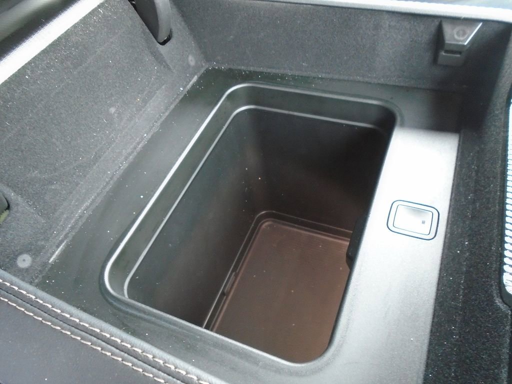 Used 2024 Jeep Grand Wagoneer L Series II w/ Quick Order Packagew 28T image 19