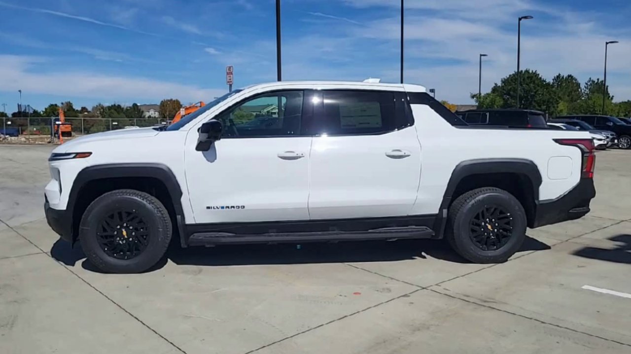 New 2026 Chevrolet Silverado EV LT AWD/4WD image 44