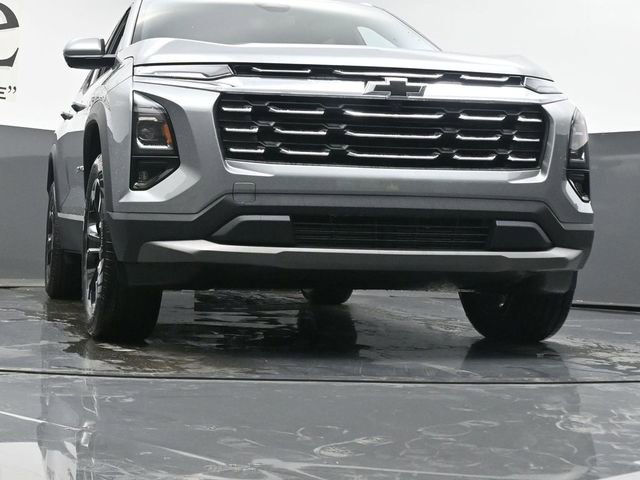 New 2026 Chevrolet Equinox LT w/ Convenience Package II image 3