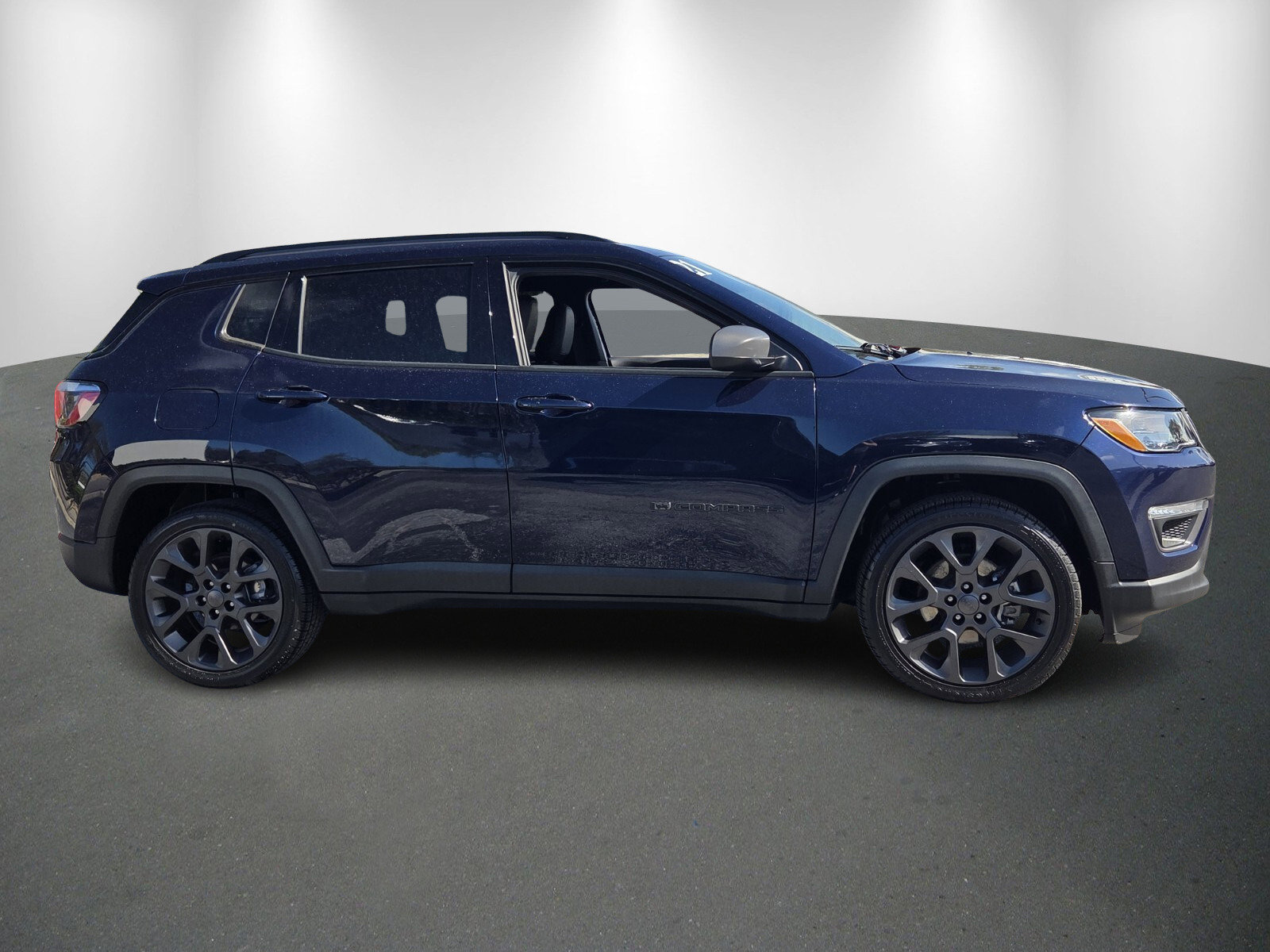 Used 2021 Jeep Compass Latitude image 8
