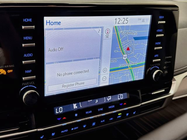 Used 2024 Toyota Sienna Limited AWD/4WD image 15