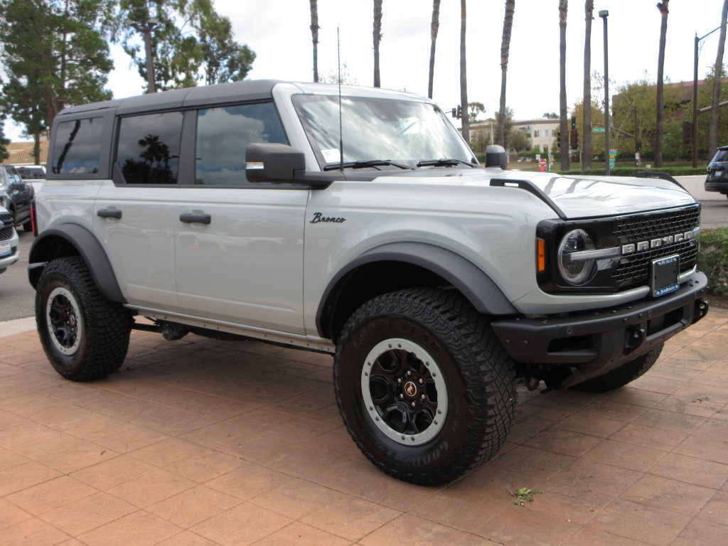 Certified 2024 Ford Bronco Wildtrak AWD/4WD image 7
