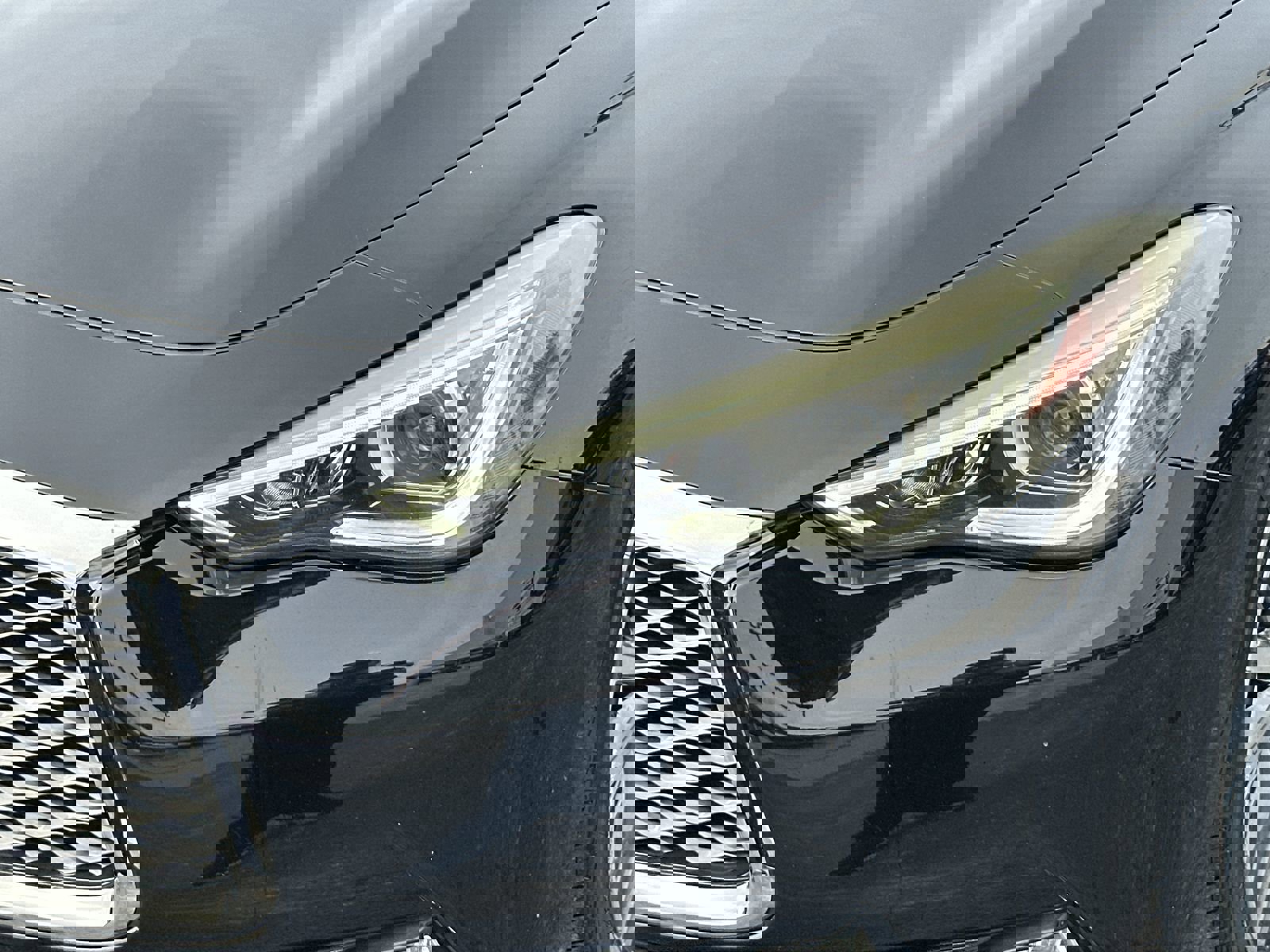 Used 2017 INFINITI Q60 w/ Premium Plus Package 2.0T image 11