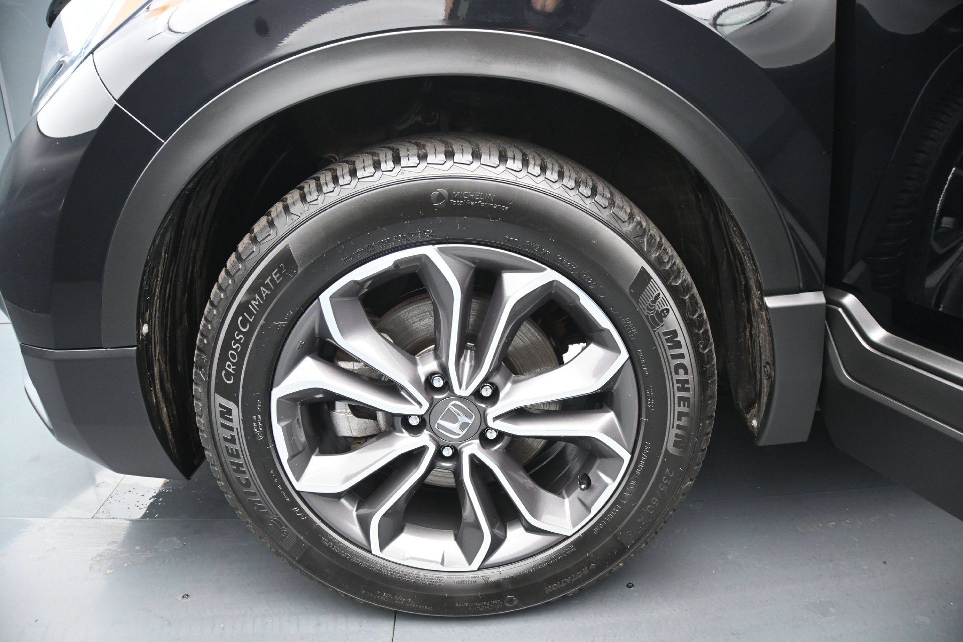 Used 2020 Honda CR-V EX image 26